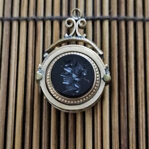 Gold Filled Onyx Cameo Yellow Gold Fob,Pendant (Vintage)